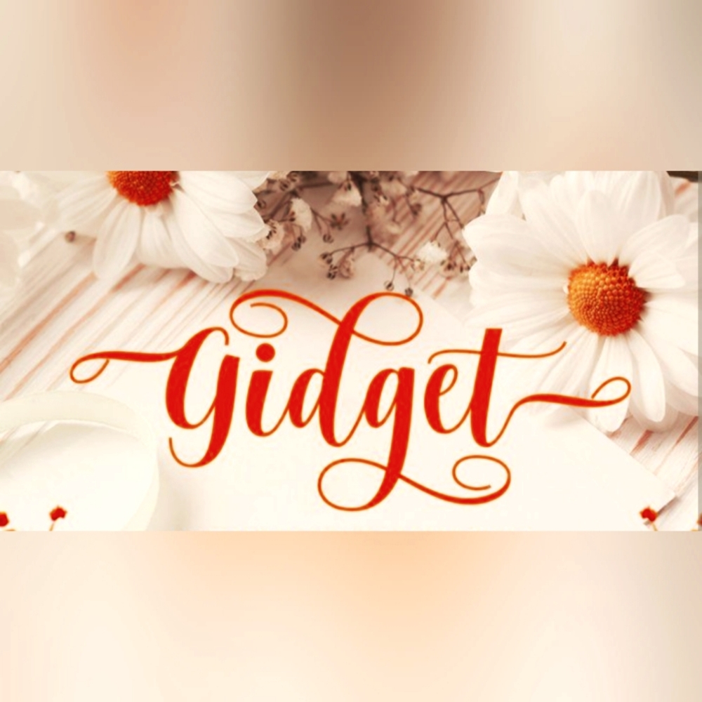Meet your Posher, Gidget Glam!